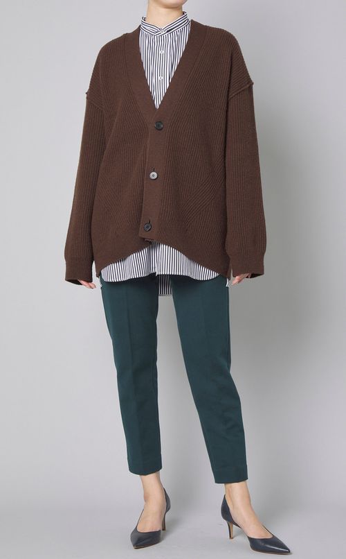 ソリッドストレートスリムパンツ