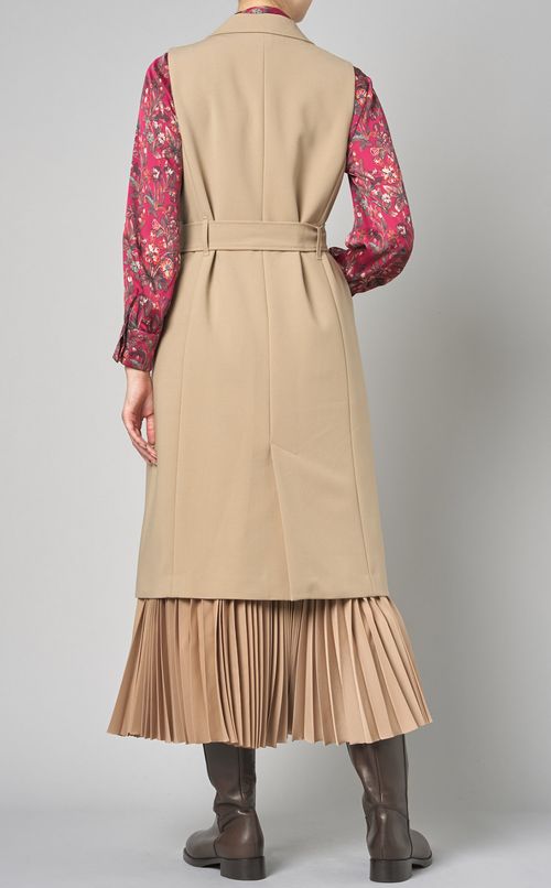 ストレッチピークドラペルジレ