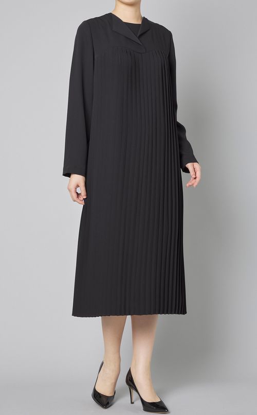 ナロープリーツミディワンピース