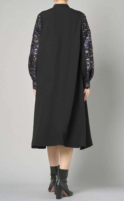 クロスタックジャガード切替ワンピース