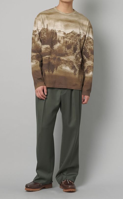 グラフィックロングスリーブTシャツ