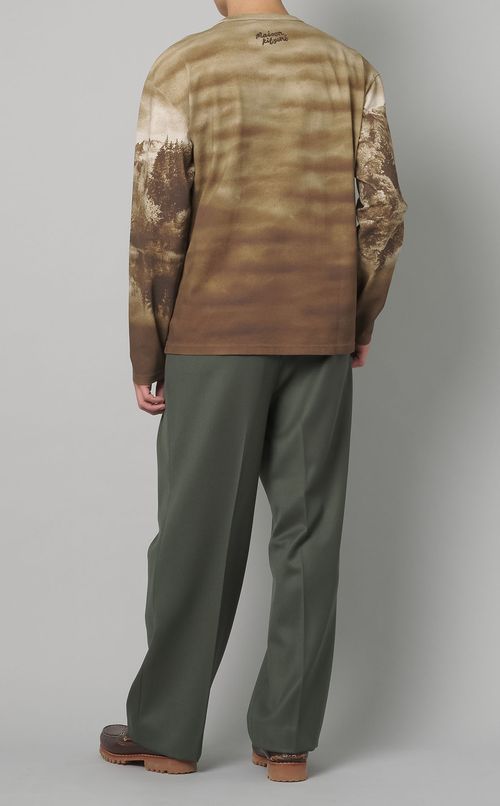 グラフィックロングスリーブTシャツ