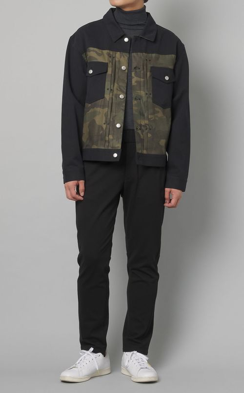 カモフラ柄ジャケット