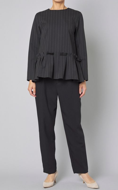 ストライプペプラムブラウス