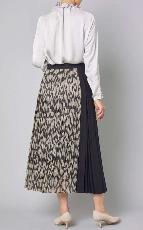 レオパードプリーツスカート