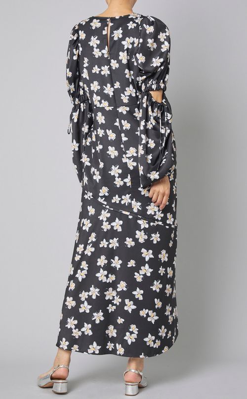 フラワープリントワンピース