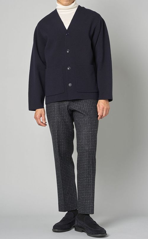 ラムウールVネックカーディガン