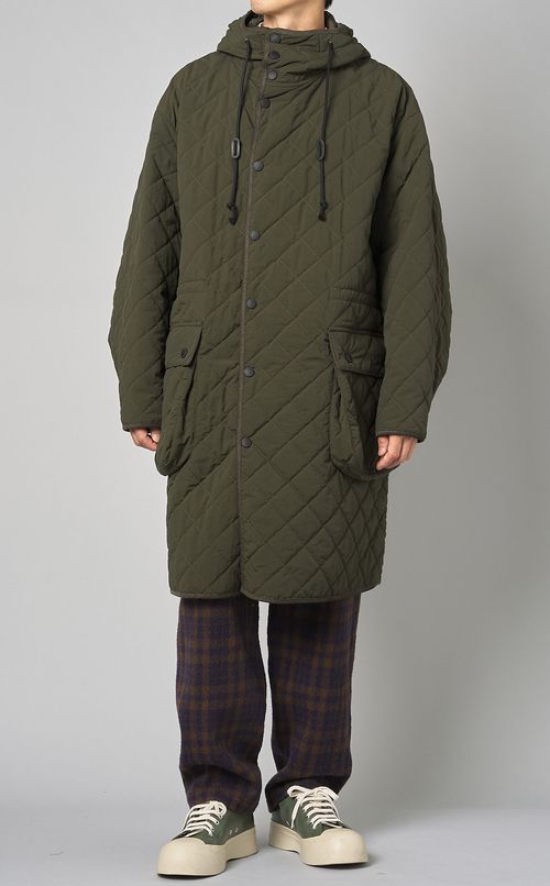 キルティングフーディコート