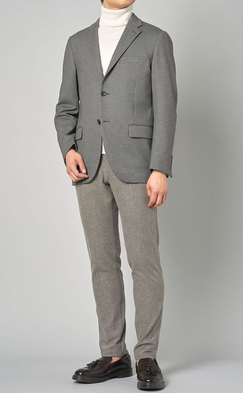 ストレッチポンチジャケット