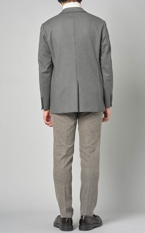 ストレッチポンチジャケット