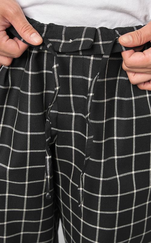 チェックウールタックパンツ