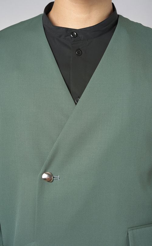 ノーカラーVネックガウンコート