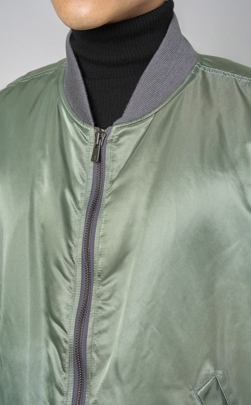 ミリタリー中綿MA-1ブルゾン