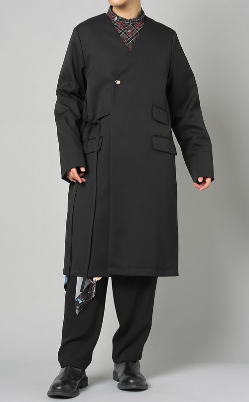 ノーカラーVネックガウンコート