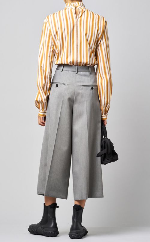 ワイドタッククロップドパンツ