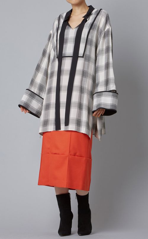 ウール混ミディタイトスカート