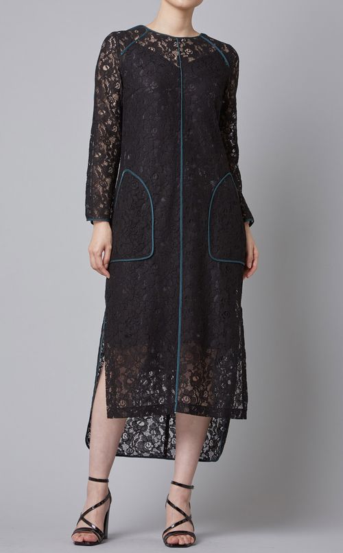 フラワーレースワンピース