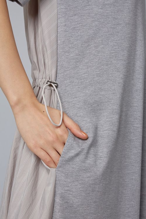 バックストライプシャーリングワンピース