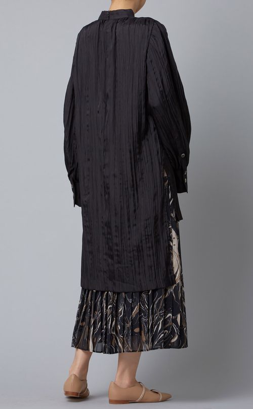 ランダムプリーツロングブラウス