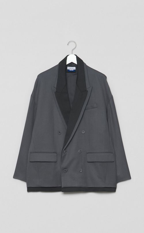 レイヤリングジャケット