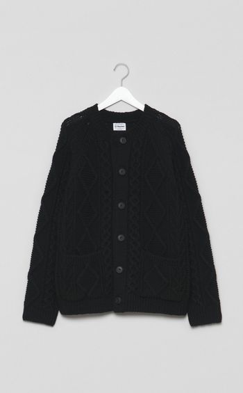 アランニットカーディガン