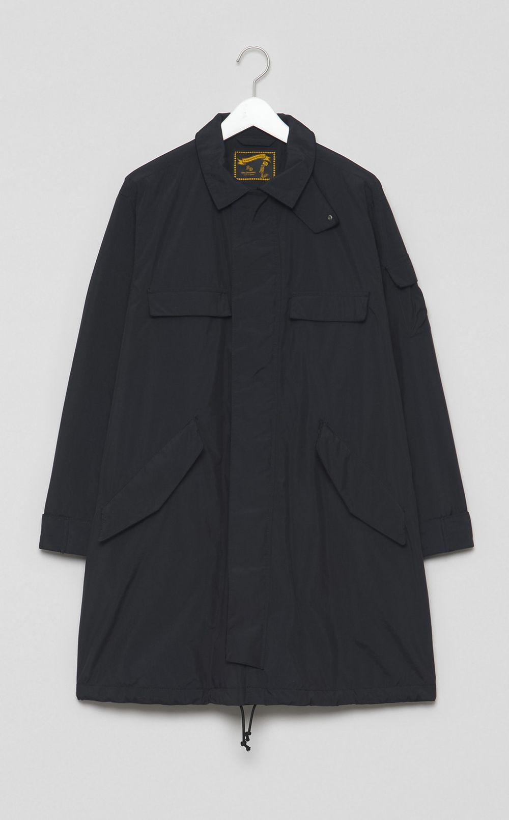 ナイロンスタンドコート