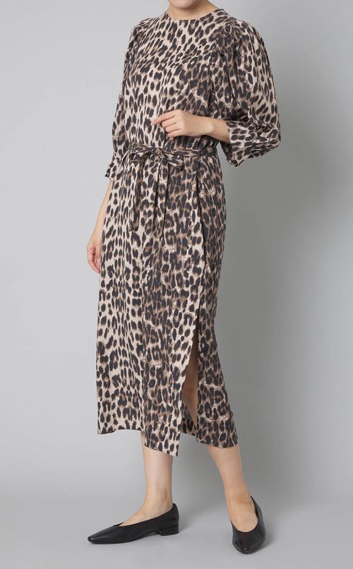 レオパードプリントパフスリーブワンピース