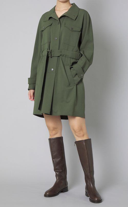 スタンドカラーベルテッドワークワンピース