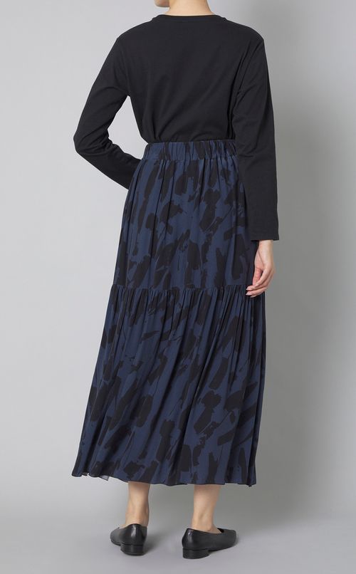 ペイントプリントロングスカート