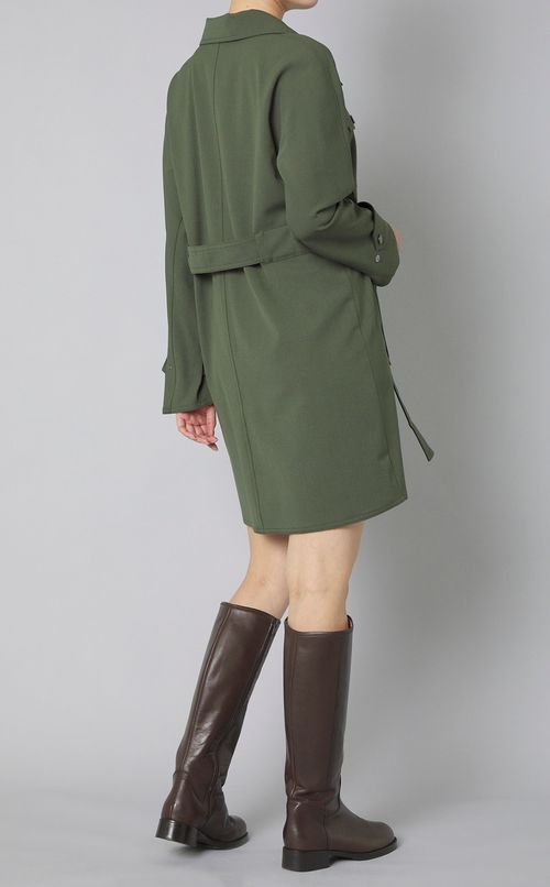 スタンドカラーベルテッドワークワンピース