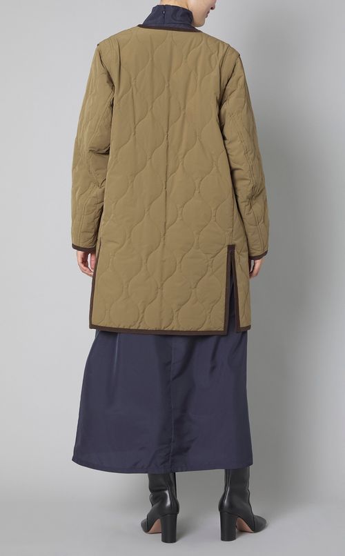 リバーシブルキルティングコート