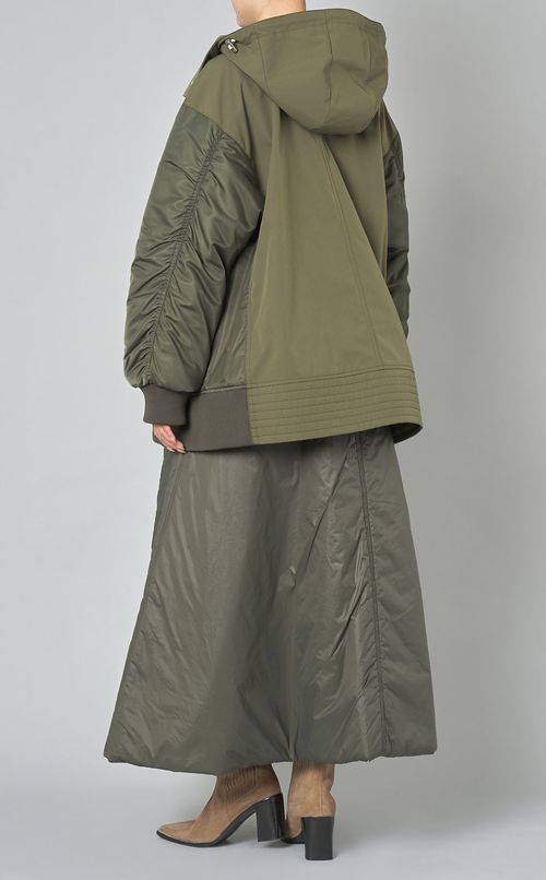 MA-1マウンテンフーディブルゾン