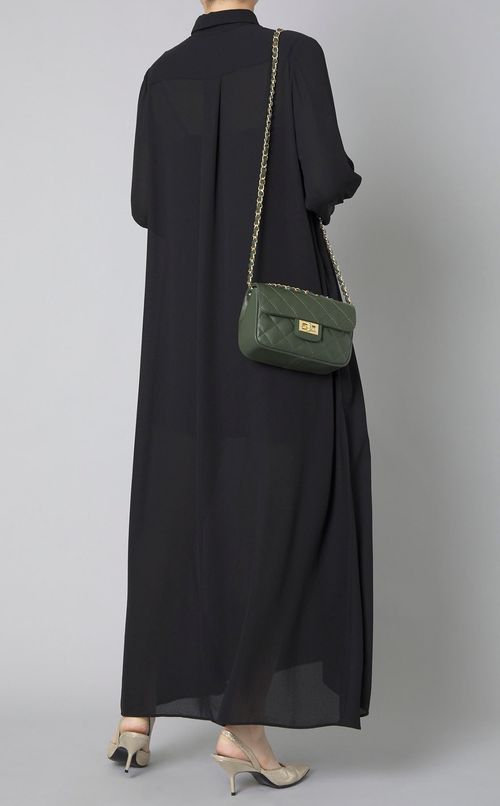 ベリー刺繍フロントボタンドレス