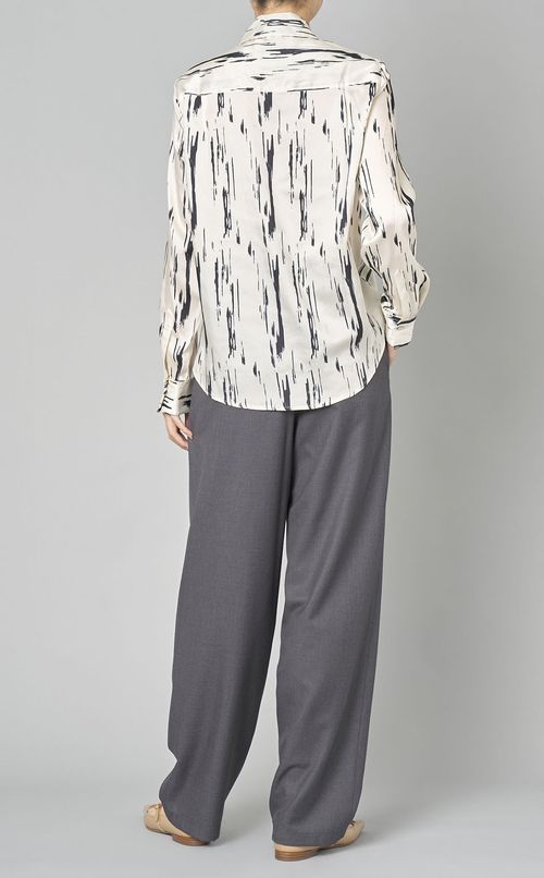 プリントフロントドレープシャツ