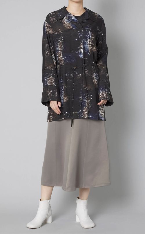 サテンボックスタックスカート