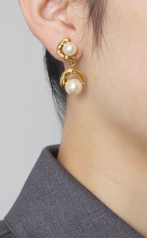 ダブルパールイヤリング