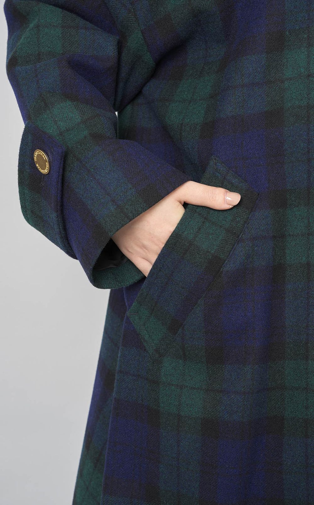 ノーカラーゴールドボタンコート