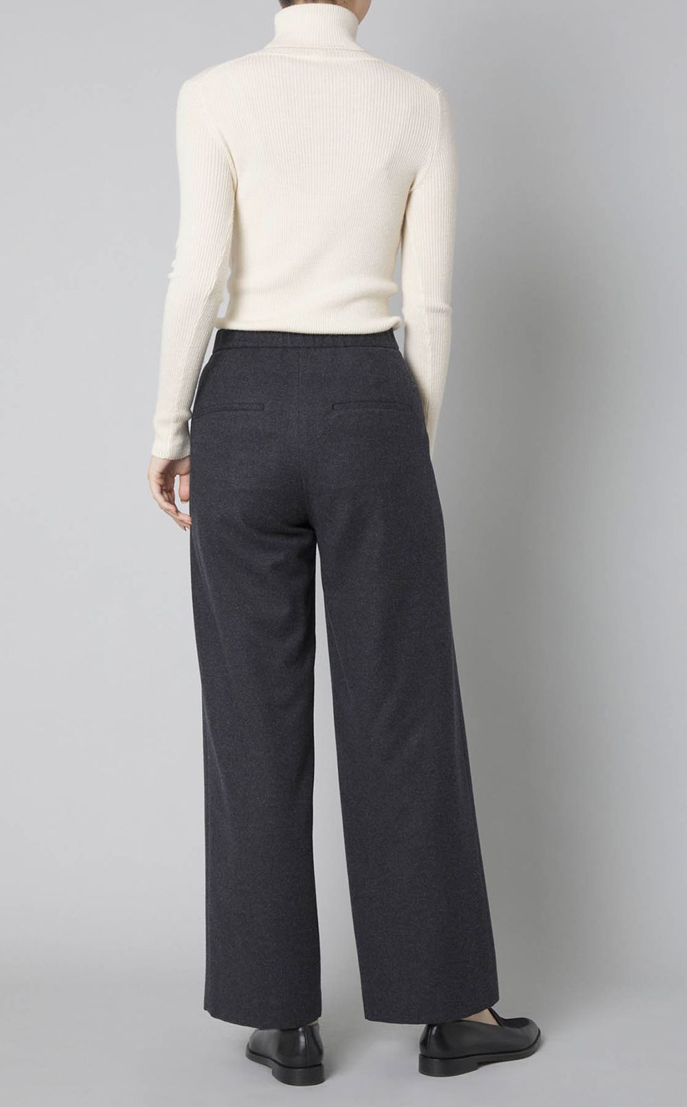 サキソニーストレートパンツ