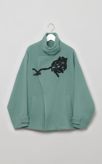 エンブロイダリーウールショートコート