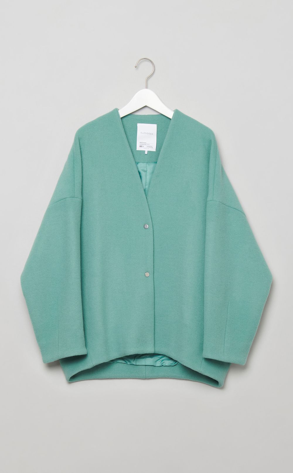 ウールショートノーカラーコート