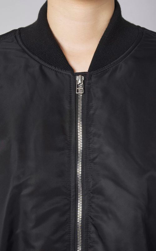 プリーツバックMA-1ブルゾン