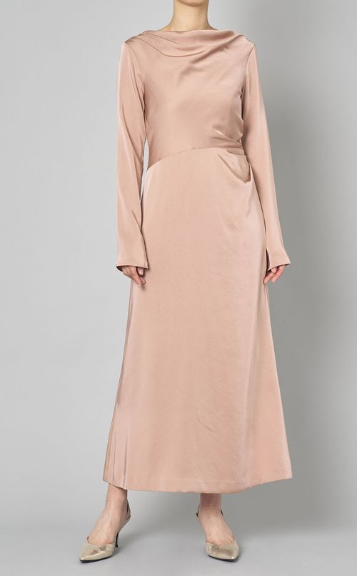 バックオープンドレープドレス