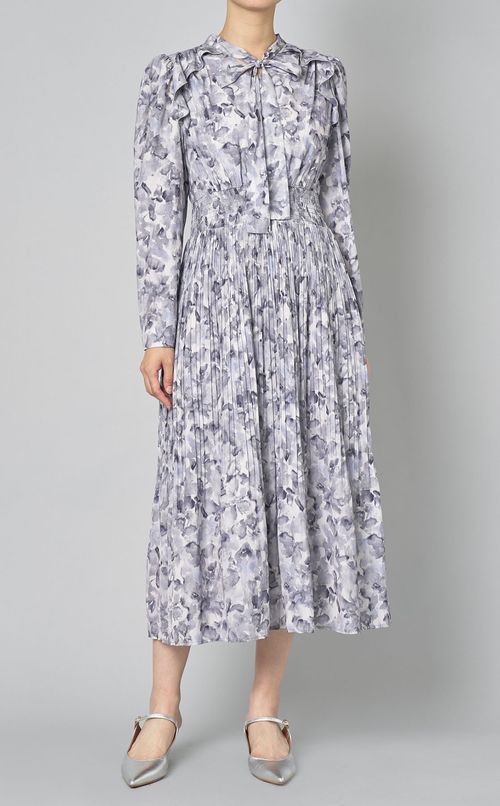 ブラードフラワーボウタイワンピース