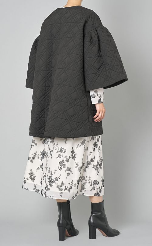 キルティングタフタコート