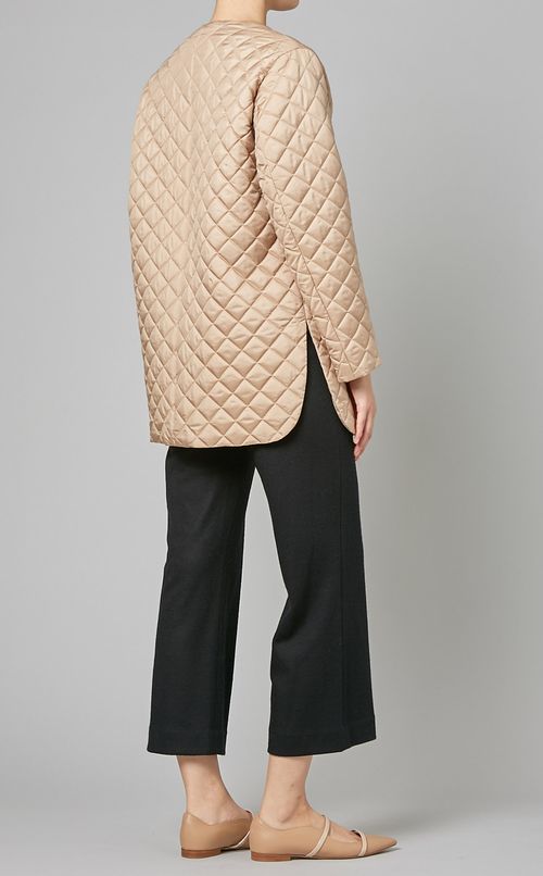 ノーカラーキルティングアウター