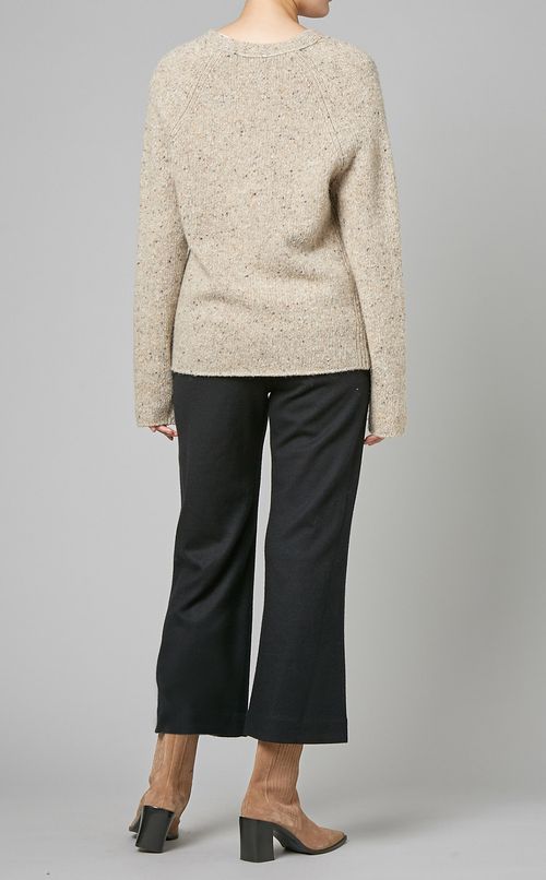 ウールネップVネックプルオーバーニット