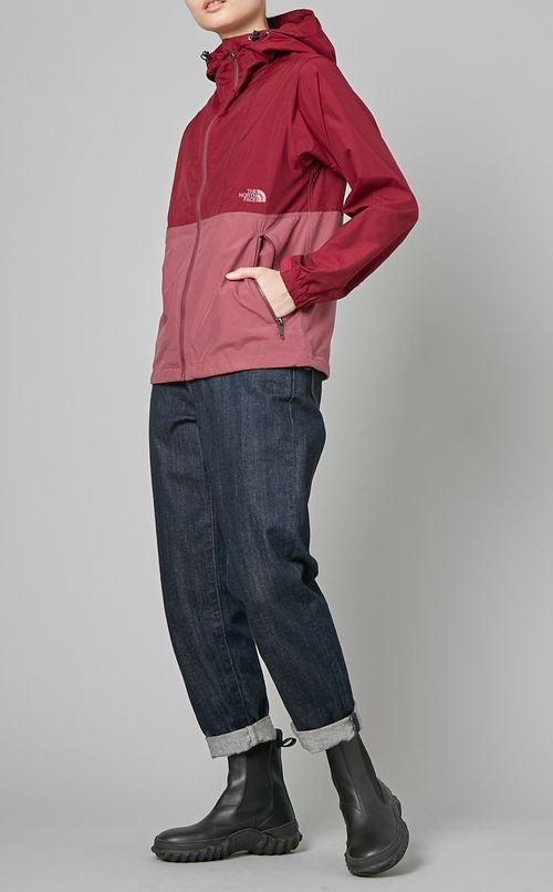 コンパクトフーディジャケット