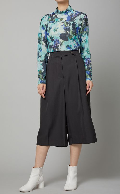 シアータートルカットソー