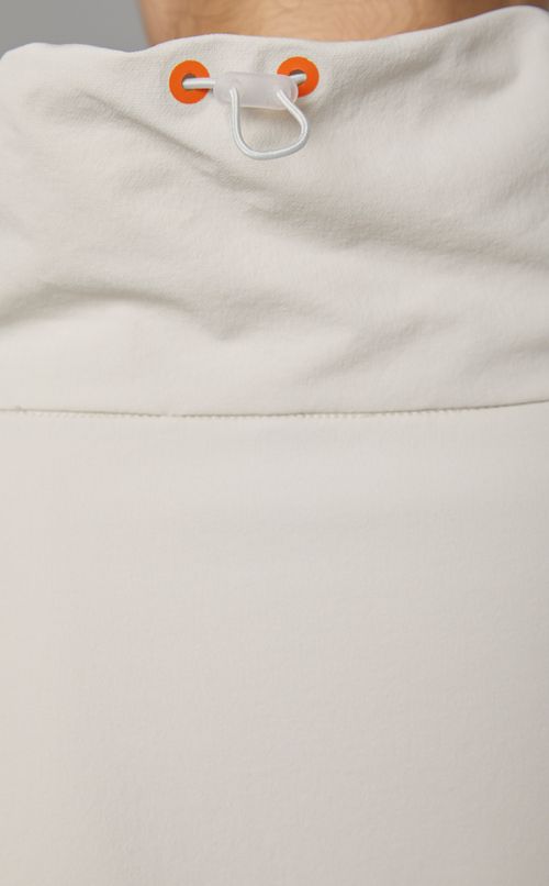 ストレッチナイロンプルオーバー