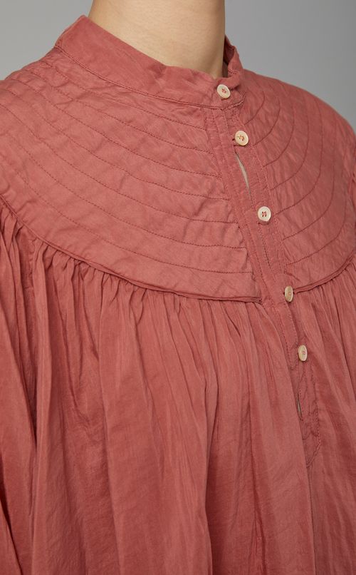 ヨーク切替ギャザースモックブラウス